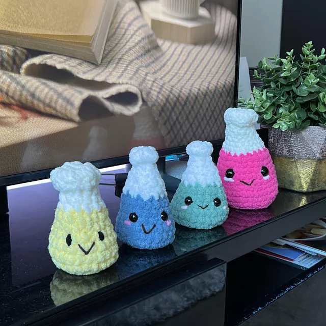 Sample crochet creation by TheKnottyScientist
